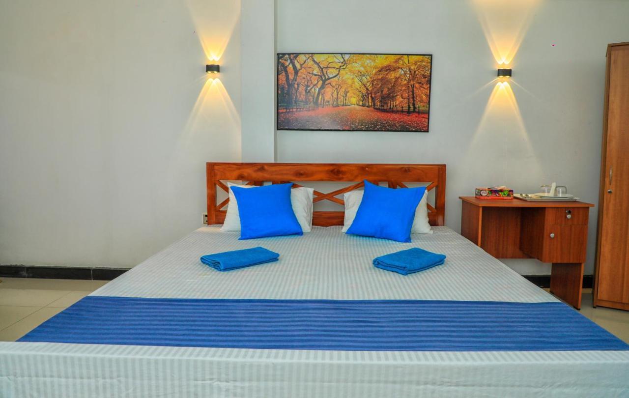 Ayomal Beach Paradise Boossa Exterior photo