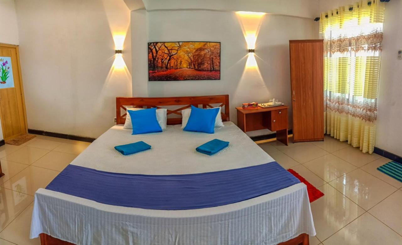 Ayomal Beach Paradise Boossa Exterior photo