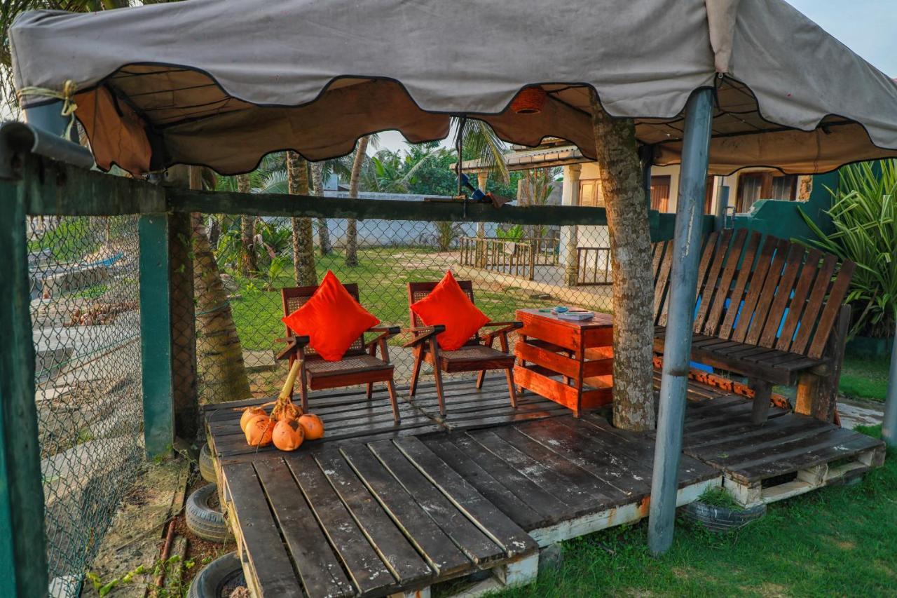 Ayomal Beach Paradise Boossa Exterior photo